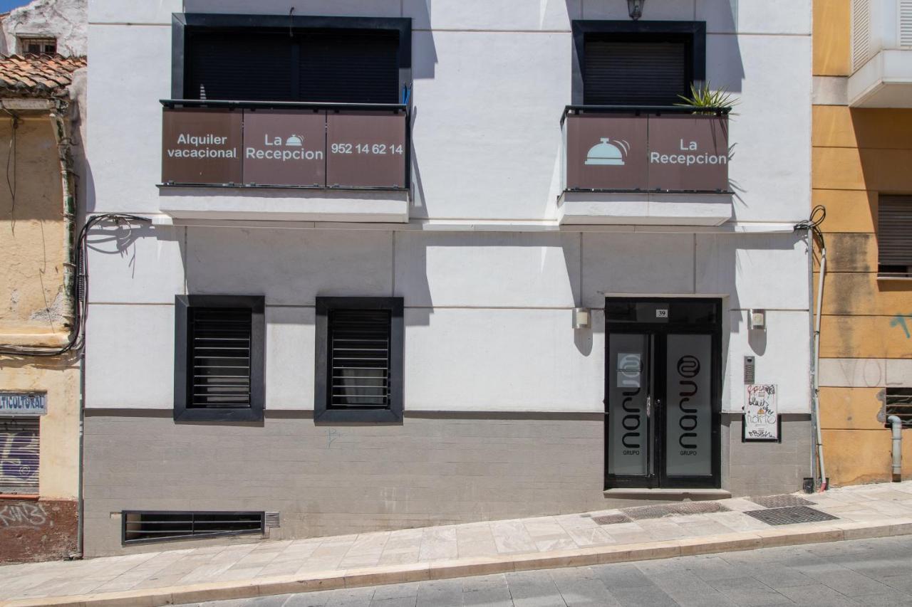 C80 - Rustic Chic Studio Downtown مالقة المظهر الخارجي الصورة